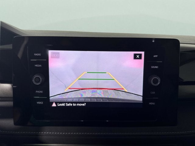 2025 Volkswagen Taos SE Black