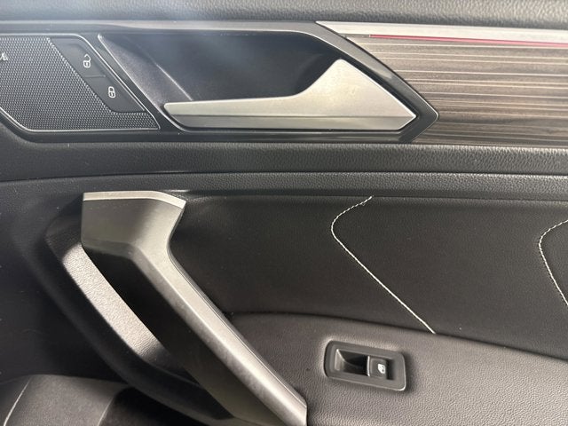 2024 Volkswagen Tiguan SEL R-Line