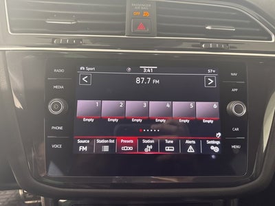 2024 Volkswagen Tiguan SEL R-Line