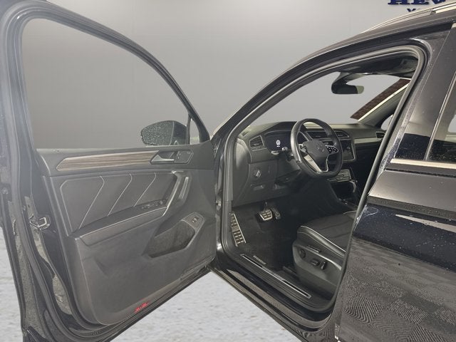 2024 Volkswagen Tiguan SEL R-Line