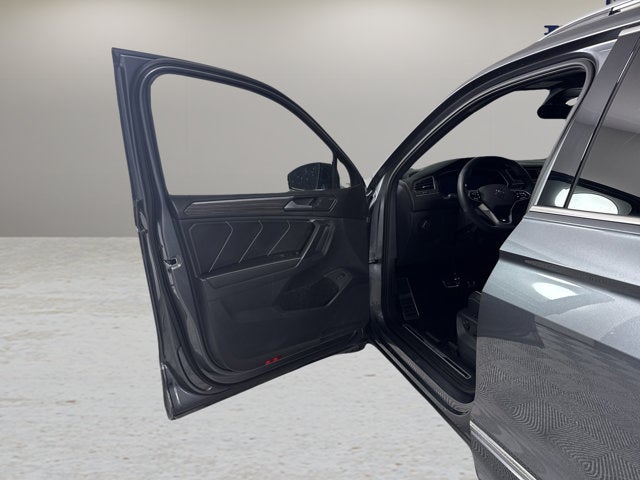 2024 Volkswagen Tiguan SEL R-Line
