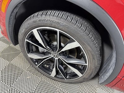 2024 Volkswagen Tiguan SEL R-Line