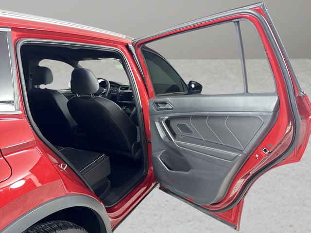 2024 Volkswagen Tiguan SEL R-Line