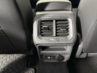 2024 Volkswagen Tiguan SEL R-Line