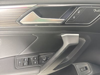 2022 Volkswagen Tiguan SEL R-Line