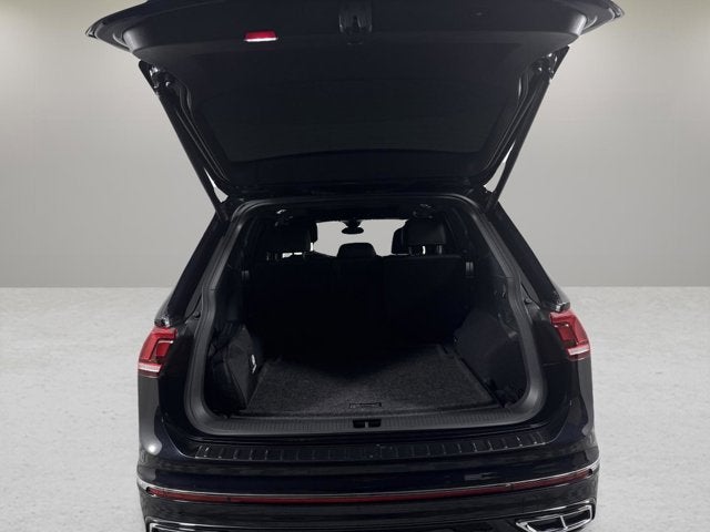 2022 Volkswagen Tiguan SEL R-Line
