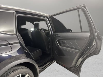 2022 Volkswagen Tiguan SEL R-Line