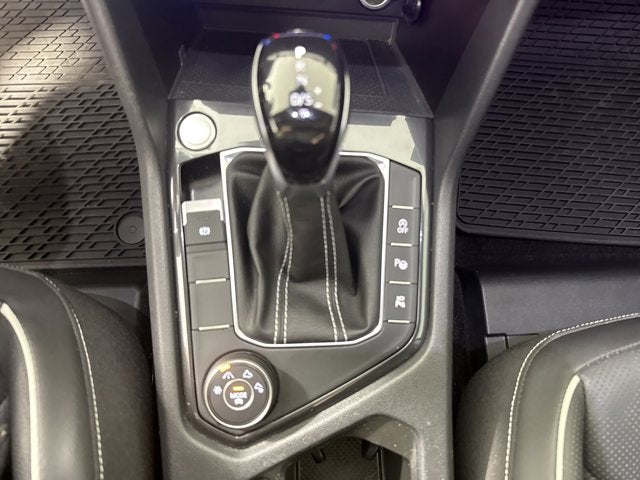 2022 Volkswagen Tiguan SEL R-Line