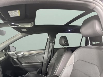 2022 Volkswagen Tiguan SEL R-Line