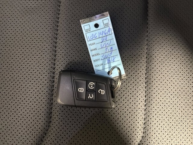 2022 Volkswagen Tiguan SEL R-Line