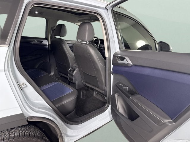 2025 Volkswagen Taos SEL