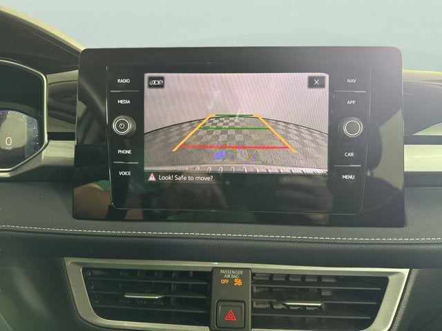 2025 Volkswagen Taos SEL