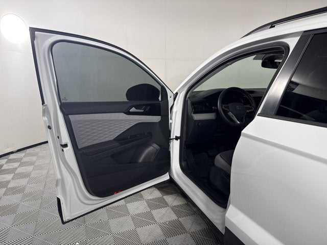 2024 Volkswagen Taos S