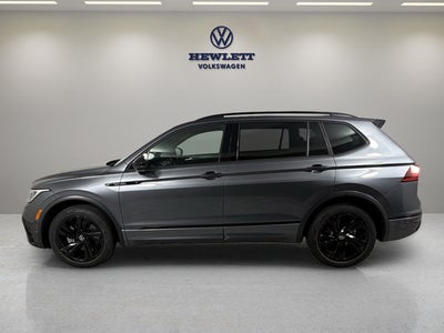 2023 Volkswagen Tiguan SE R-Line Black
