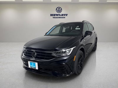 2024 Volkswagen Tiguan SE R-Line Black