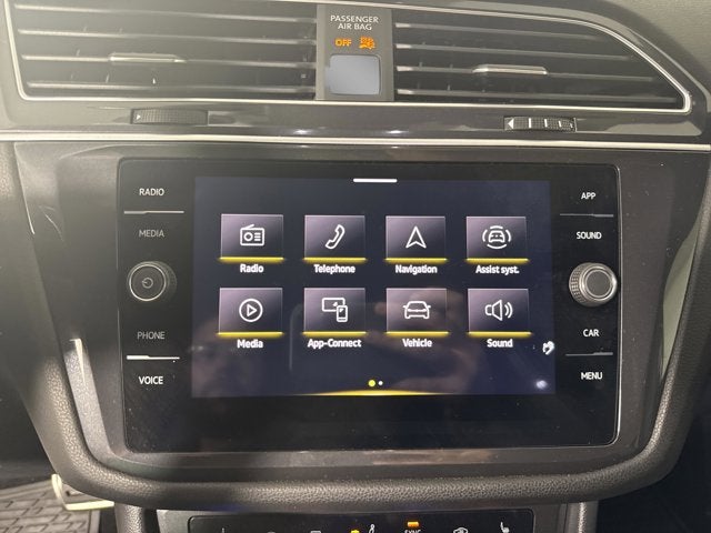 2024 Volkswagen Tiguan SE R-Line Black