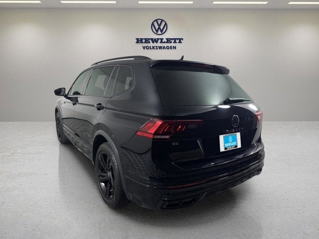 2024 Volkswagen Tiguan SE R-Line Black