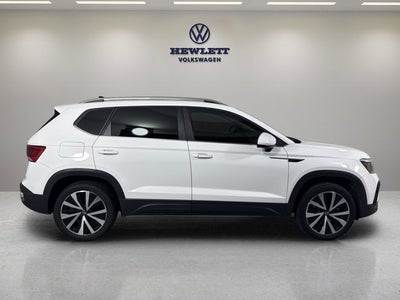 2023 Volkswagen Taos SE