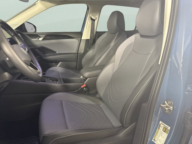 2025 Volkswagen Tiguan SE