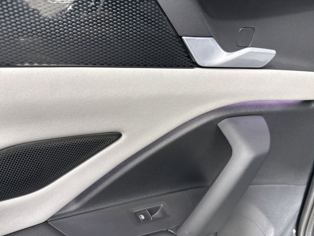 2025 Volkswagen Tiguan SE R-Line Black