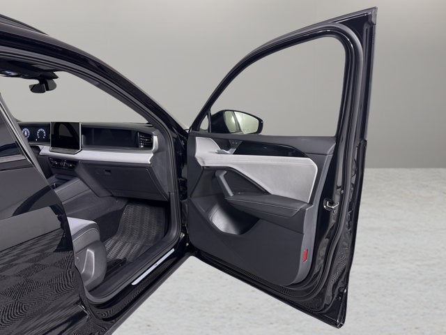 2025 Volkswagen Tiguan SE R-Line Black