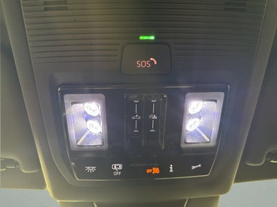 2025 Volkswagen Tiguan SE R-Line Black