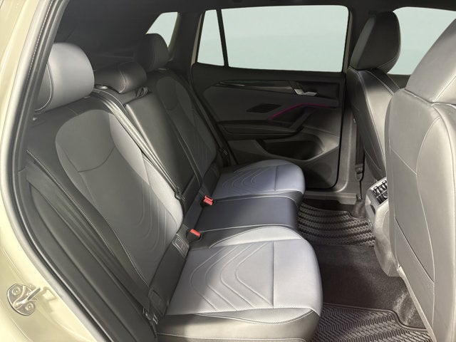 2025 Volkswagen Tiguan SE R-Line Black