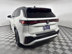 2025 Volkswagen Tiguan SE R-Line Black