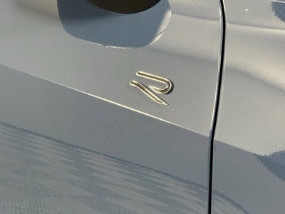 2025 Volkswagen Tiguan SEL R-Line