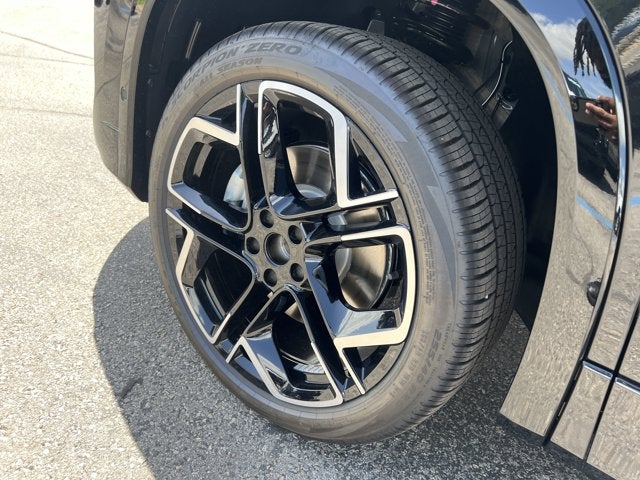 2025 Volkswagen Tiguan SEL R-Line