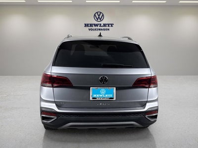 2022 Volkswagen Taos SE