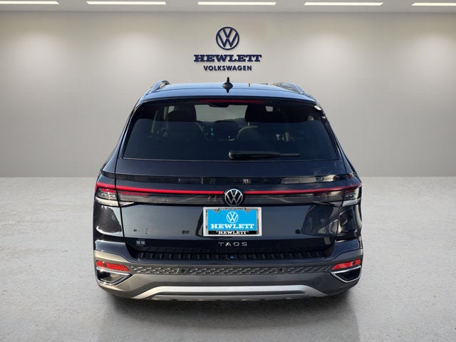 2026 Volkswagen Taos SE
