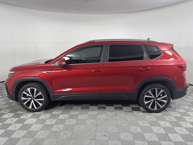 2023 Volkswagen Taos SE