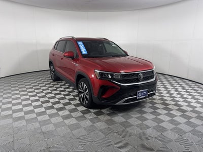2023 Volkswagen Taos SE