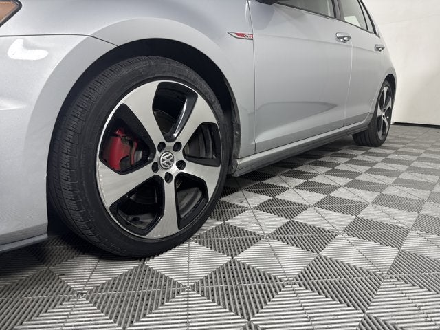 2015 Volkswagen Golf GTI SE