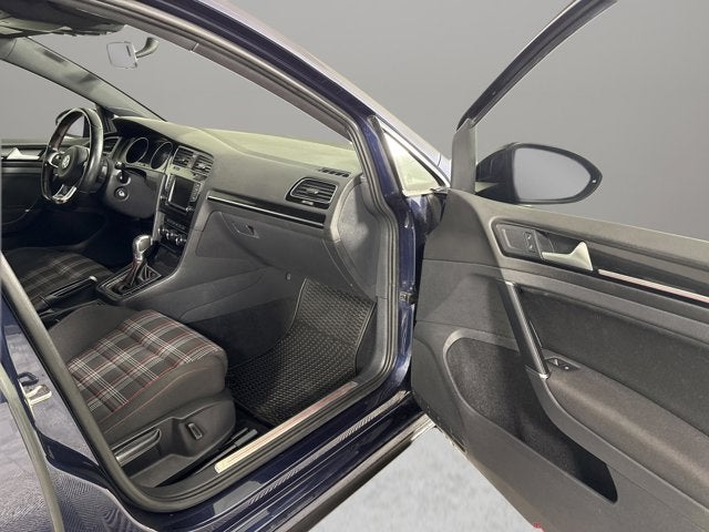 2017 Volkswagen Golf GTI Autobahn