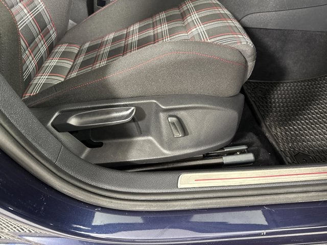 2017 Volkswagen Golf GTI Autobahn