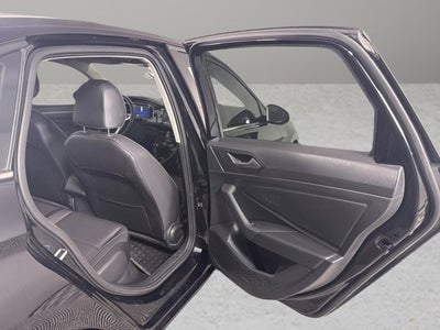 2022 Volkswagen Jetta SE