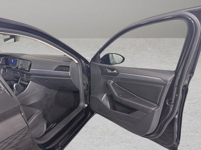 2022 Volkswagen Jetta SE