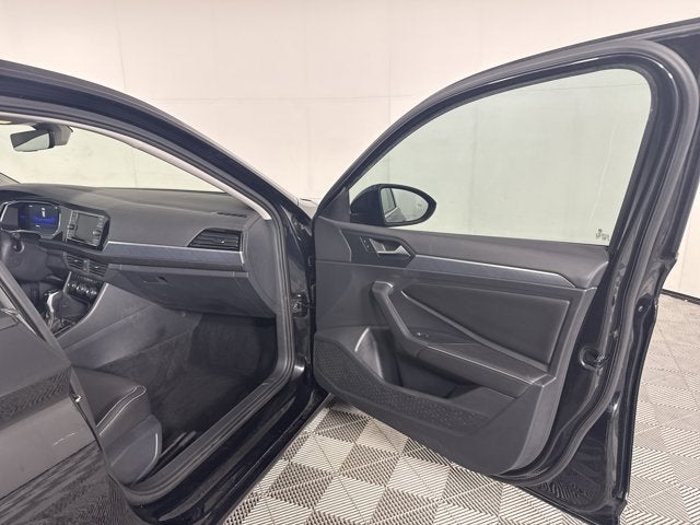2022 Volkswagen Jetta SE