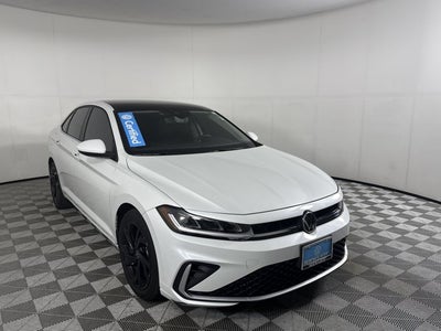 2025 Volkswagen Jetta SE