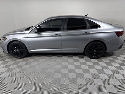 2025 Volkswagen Jetta SE