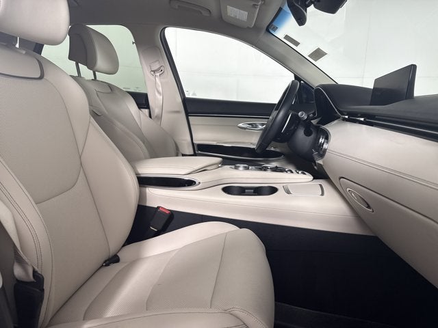 2024 Genesis GV70 2.5T