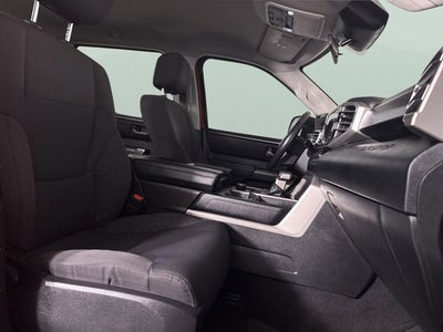 2022 Toyota Tundra 4WD SR5