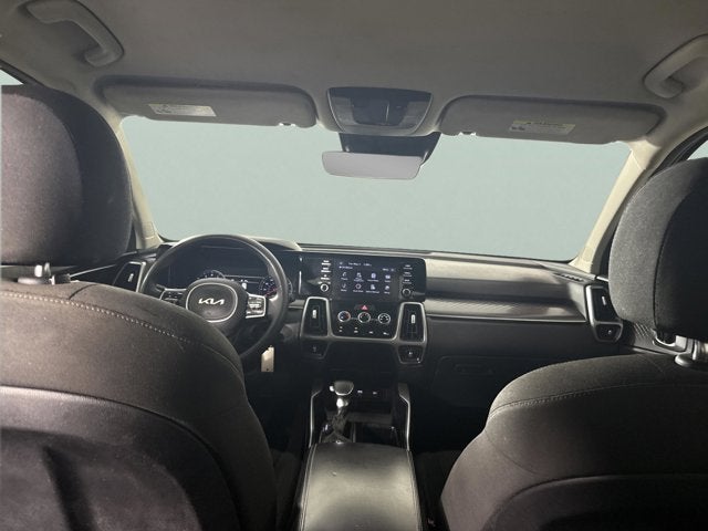 2022 Kia Sorento LX