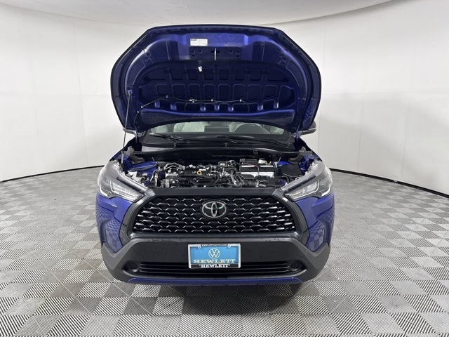 2025 Toyota Corolla Cross LE