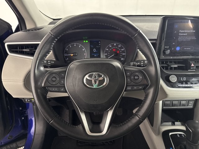 2025 Toyota Corolla Cross LE