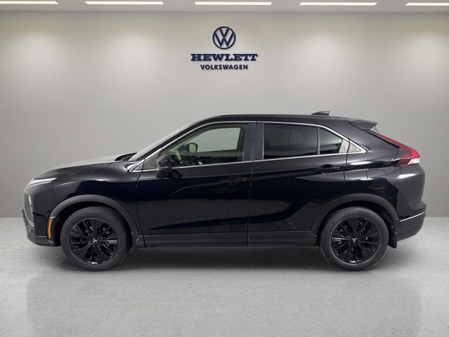 2022 Mitsubishi Eclipse Cross LE