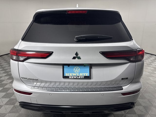 2023 Mitsubishi Outlander SE Black Edition