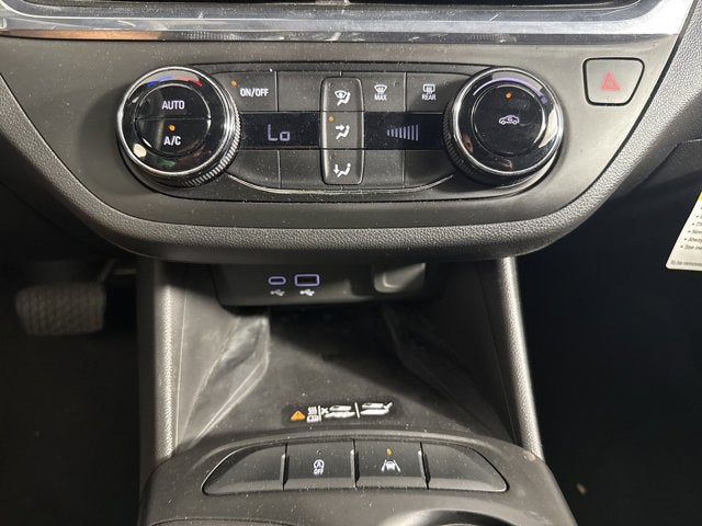2025 Buick Envista Preferred